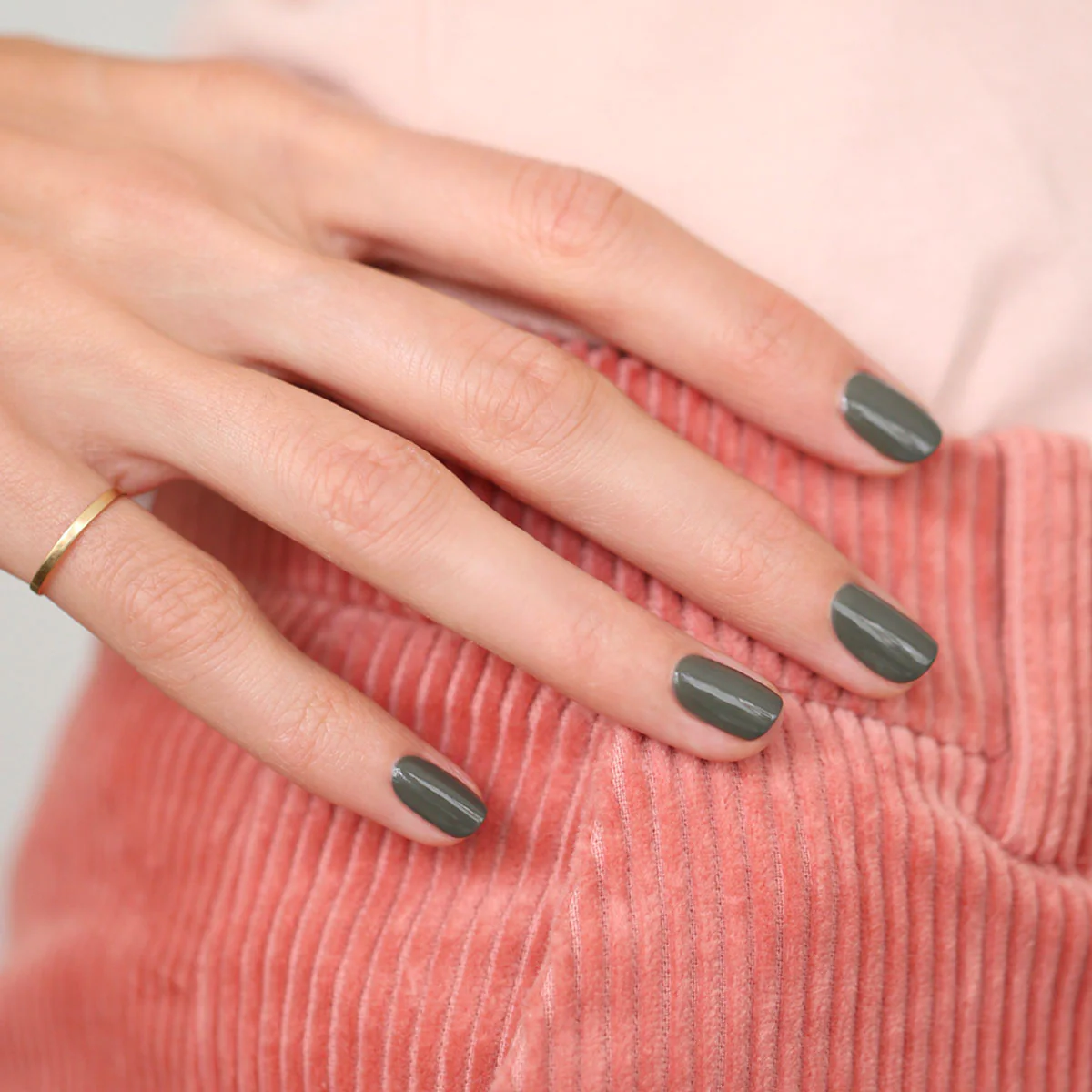 Khaki - Image 3